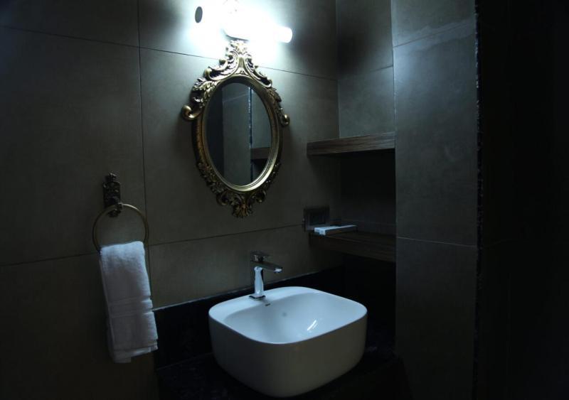 Dakshin Suites Srikakulam Exteriör bild