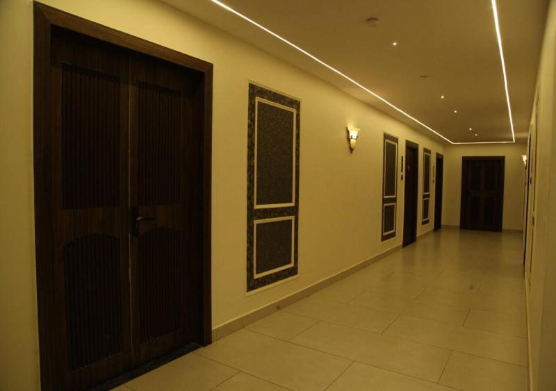 Dakshin Suites Srikakulam Exteriör bild